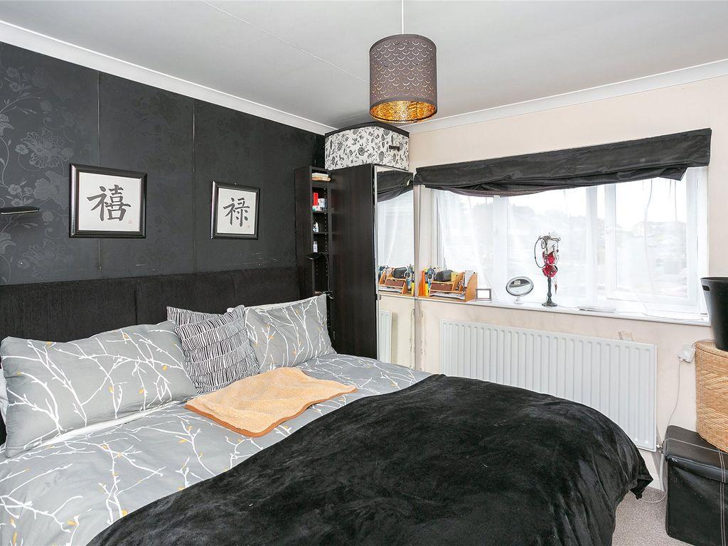Farm Way, Bushey